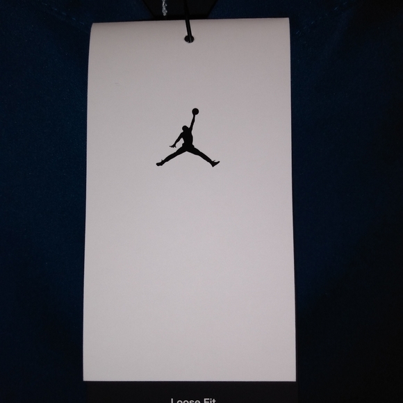 NWT Air Jordan Button Down Embroidered Retro Bowling Shirt - Picture 6 of 7